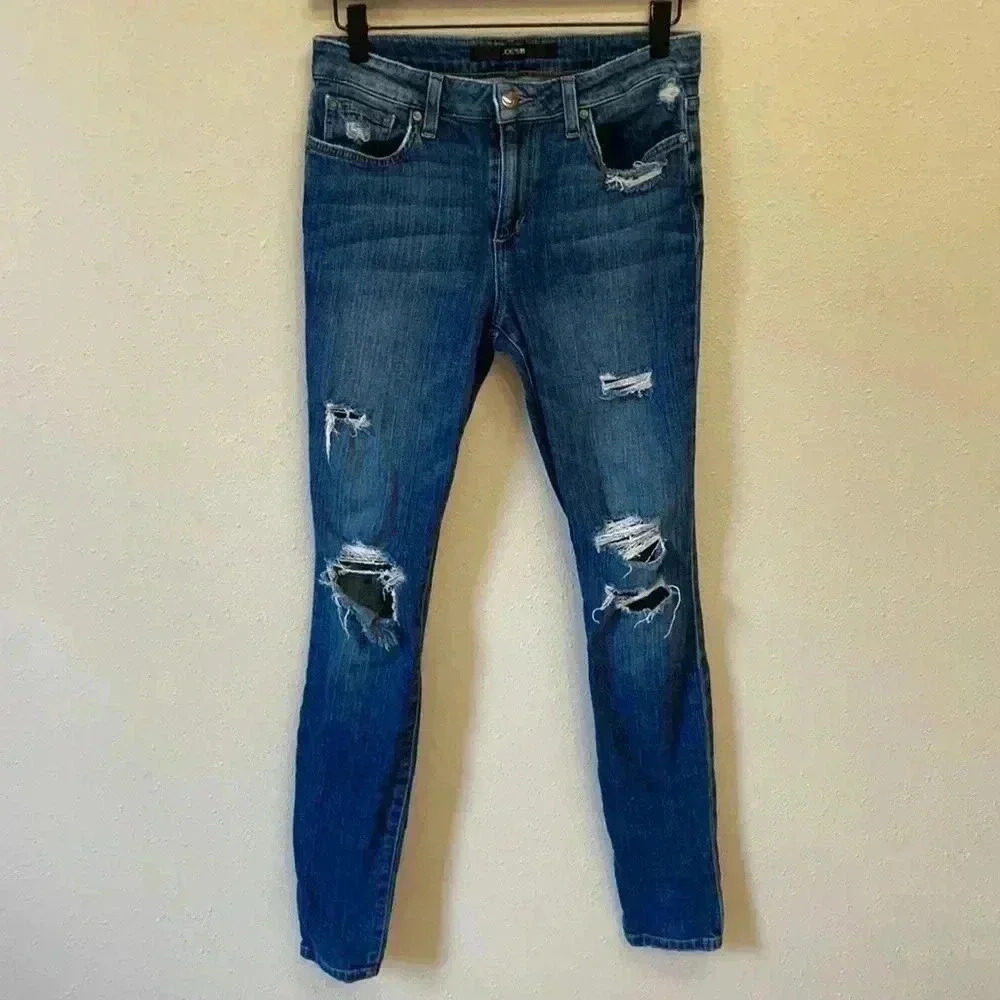 JOE’S Women’s Distressed Jeans